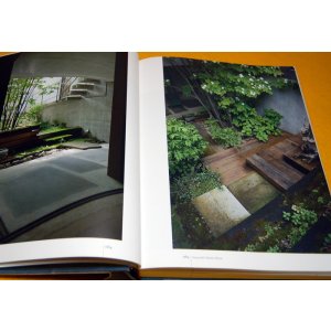 Photo: Residential (Housing) construction by TAKEHARA YOSHIJI photo book