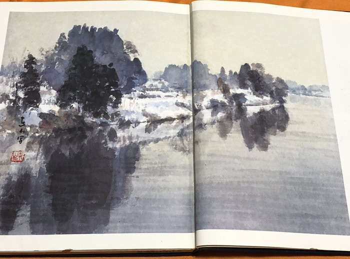 Photo1: Draw Waterside Landscape in Jpanese Ink Wash Painting Book from Japan (1)